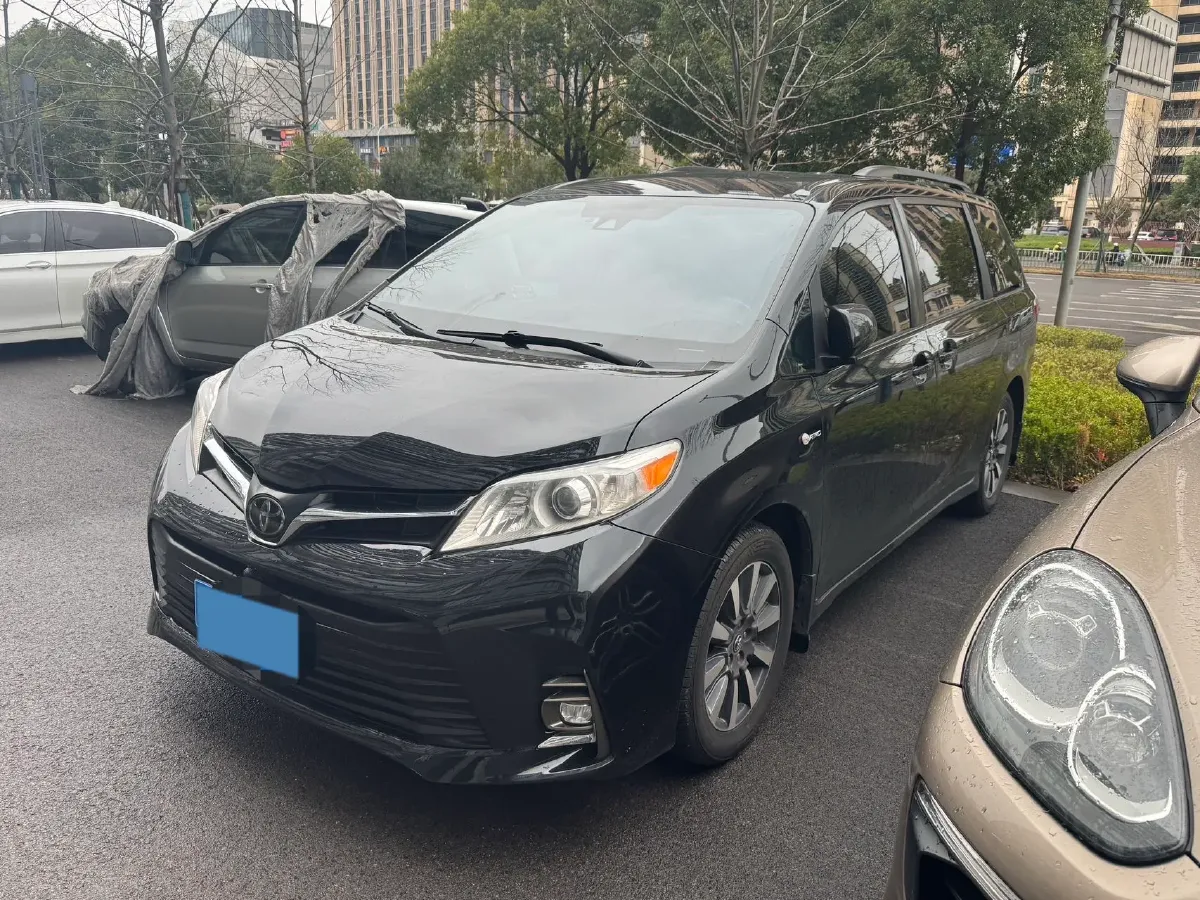 2019 Toyota Camry 2.0L 178HP L4 CVT,autocango,china used car exporter,china ev exporter,chinese used car exporter,chinese used ev exporter