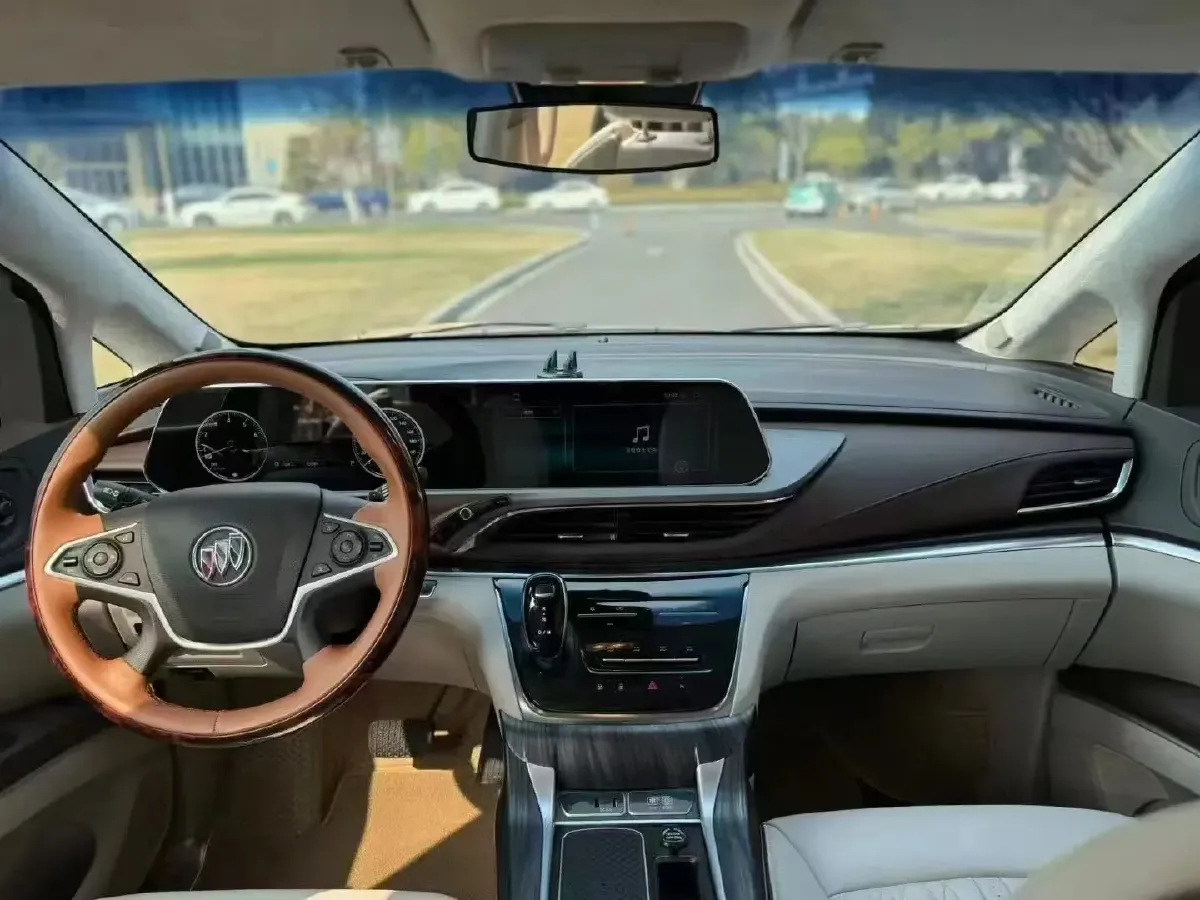 2021 Buick GL8 2.0T 237HP L4 9AT,autocango,china used car exporter,china ev exporter,chinese used car exporter,chinese used ev exporter