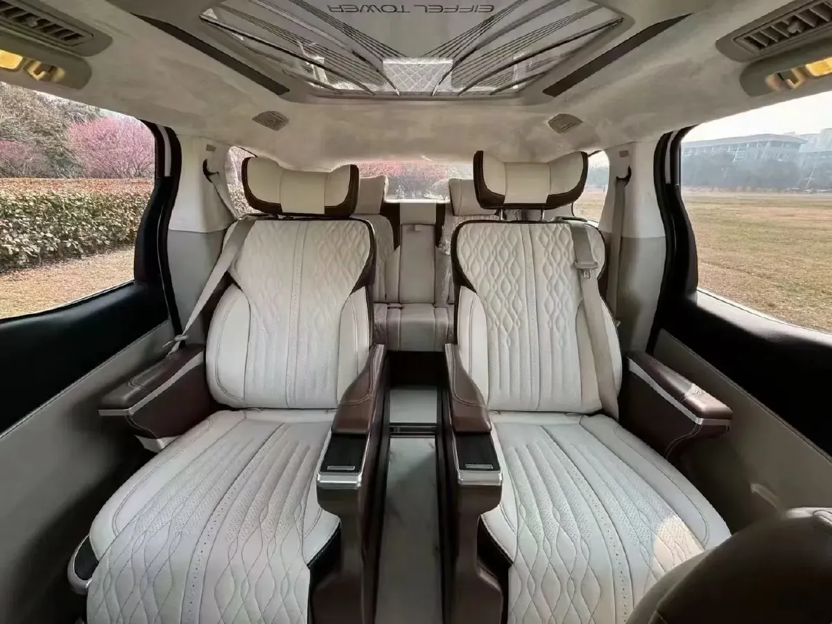 2021 Buick GL8 2.0T 237HP L4 9AT,autocango,china used car exporter,china ev exporter,chinese used car exporter,chinese used ev exporter