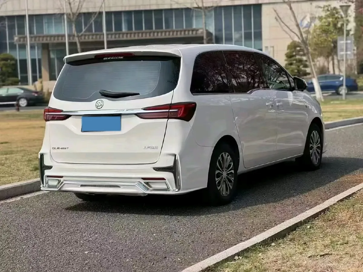 2021 Buick GL8 2.0T 237HP L4 9AT,autocango,china used car exporter,china ev exporter,chinese used car exporter,chinese used ev exporter