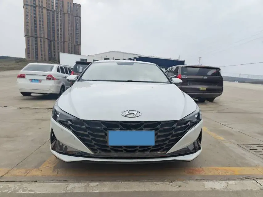 2021 Hyundai Elantra 1.5L 115HP L4 CVT,autocango,china used car exporter,china ev exporter,chinese used car exporter,chinese used ev exporter