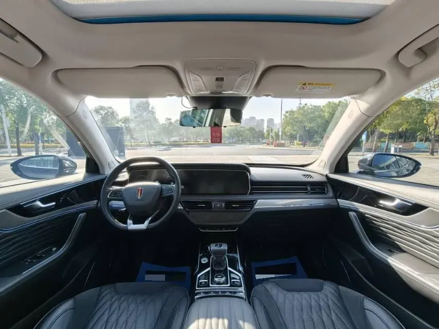 2022 HongQi HS5 2.0T 224HP L4 6AT,autocango,china used car exporter,china ev exporter,chinese used car exporter,chinese used ev exporter