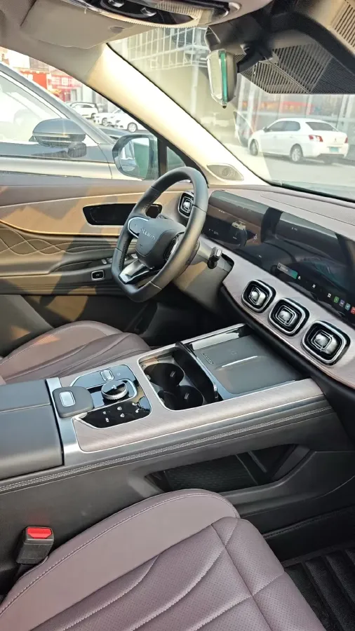 2025 Fulwin FulwinT10 1.5T 156HP L4 3DHT PHEV,autocango,china used car exporter,china ev exporter,chinese used car exporter,chinese used ev exporter