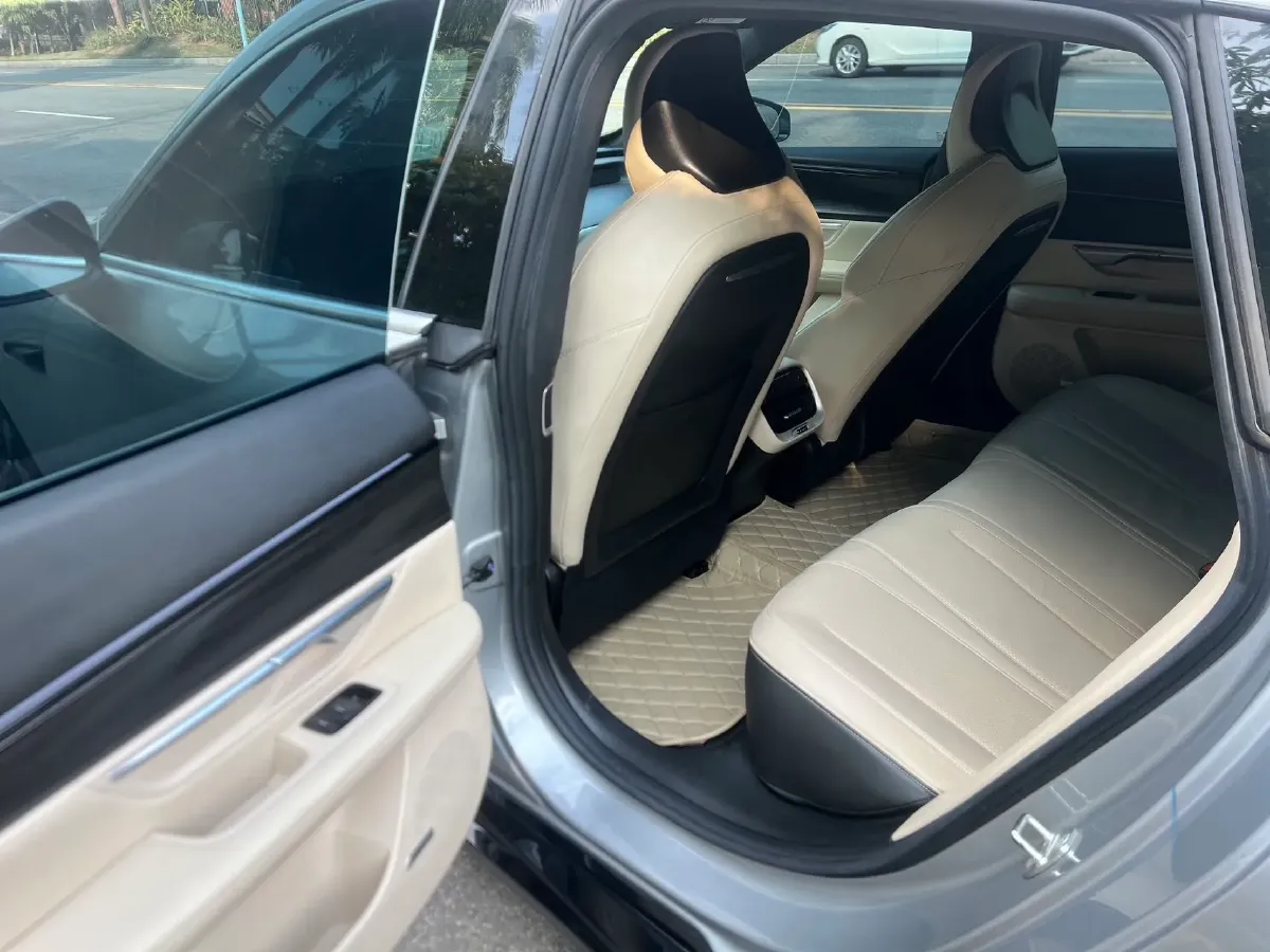 2022 DongFeng Forthing M7 2.0T 224HP L4 8AT,autocango,china used car exporter,china ev exporter,chinese used car exporter,chinese used ev exporter