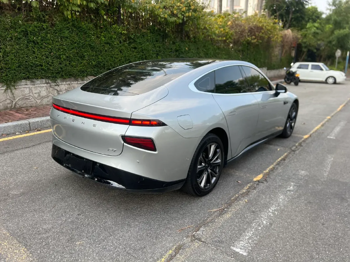 2022 DongFeng Forthing M7 2.0T 224HP L4 8AT,autocango,china used car exporter,china ev exporter,chinese used car exporter,chinese used ev exporter