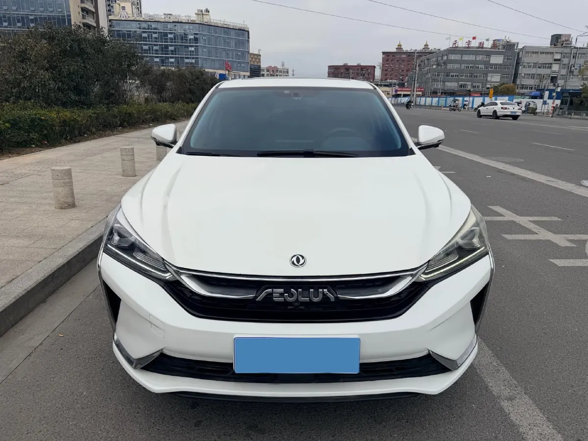 2021 DongFeng Aeolus YiXuan 1.5T 150HP L4 6DCT,autocango,china used car exporter,china ev exporter,chinese used car exporter,chinese used ev exporter