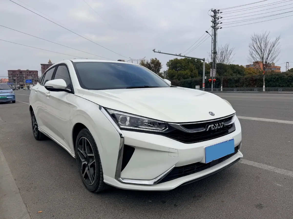 2021 DongFeng Aeolus YiXuan 1.5T 150HP L4 6DCT,autocango,china used car exporter,china ev exporter,chinese used car exporter,chinese used ev exporter