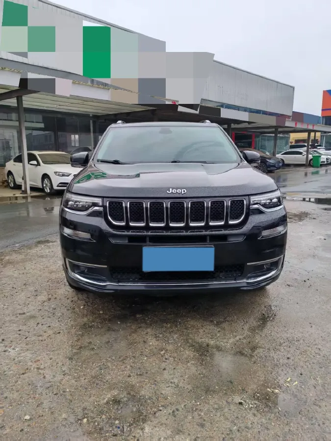 2018 Jeep Grand Commander 2.0T 265HP L4 9AT,autocango,china used car exporter,china ev exporter,chinese used car exporter,chinese used ev exporter