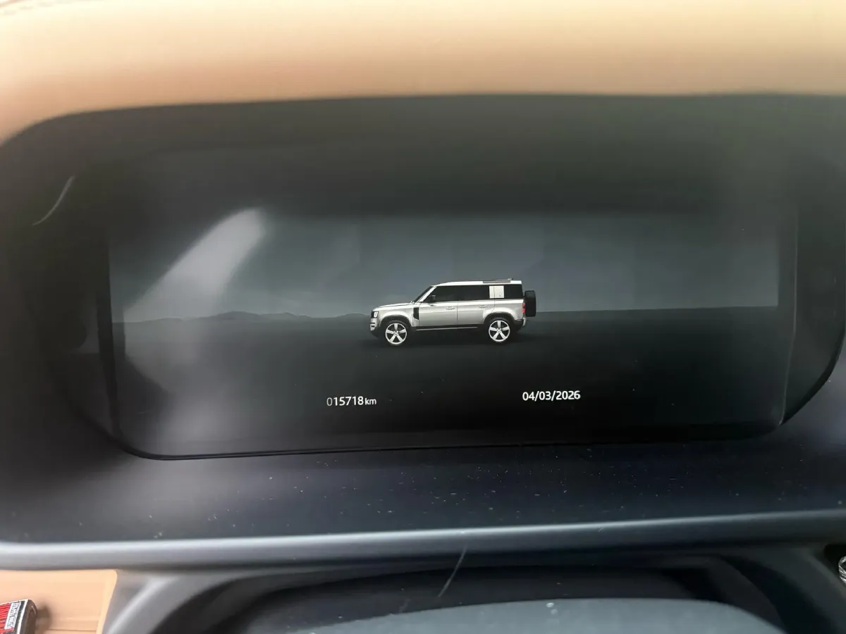 2025 Land Rover Defender 3.0T 400HP L6 8AT,autocango,china used car exporter,china ev exporter,chinese used car exporter,chinese used ev exporter