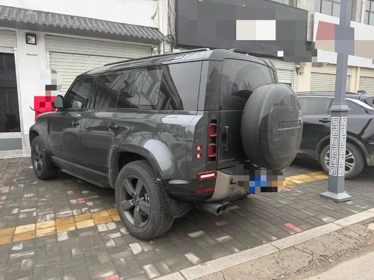 2025 Land Rover Defender 3.0T 400HP L6 8AT,autocango,china used car exporter,china ev exporter,chinese used car exporter,chinese used ev exporter