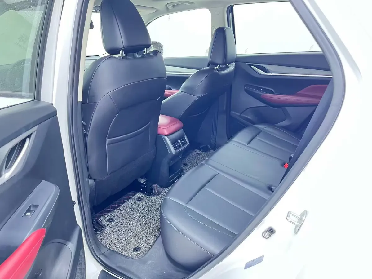 2022 ChangAn CS55 Plus 1.5T 180HP L4 7DCT,autocango,china used car exporter,china ev exporter,chinese used car exporter,chinese used ev exporter