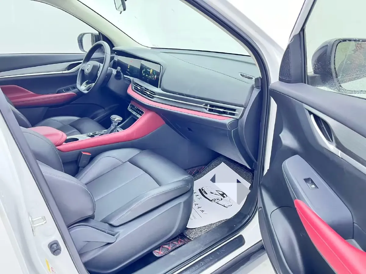 2022 ChangAn CS55 Plus 1.5T 180HP L4 7DCT,autocango,china used car exporter,china ev exporter,chinese used car exporter,chinese used ev exporter