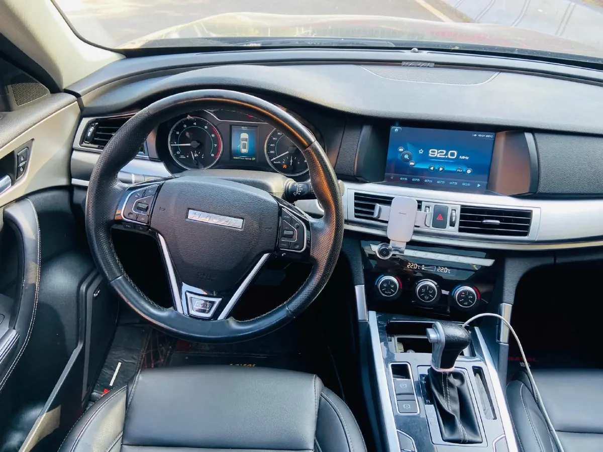 2019 Haval H7 2.0T 231HP L4 7DCT,autocango,china used car exporter,china ev exporter,chinese used car exporter,chinese used ev exporter