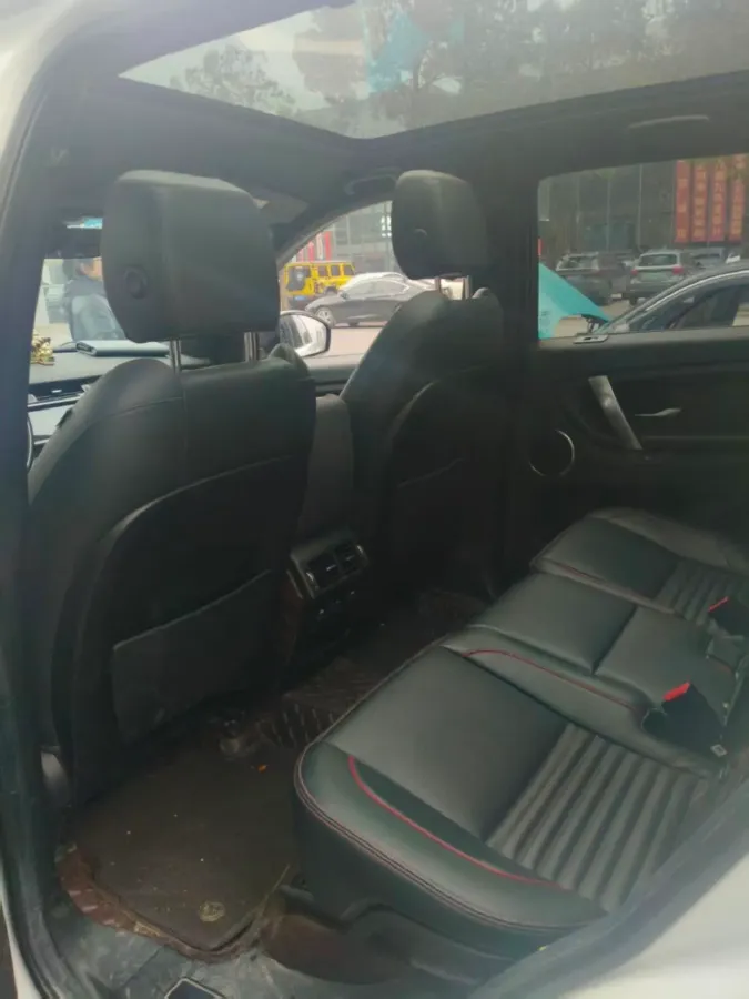 2020 Land Rover Discovery Sport 2.0T 249HP L4 9AT,autocango,china used car exporter,china ev exporter,chinese used car exporter,chinese used ev exporter