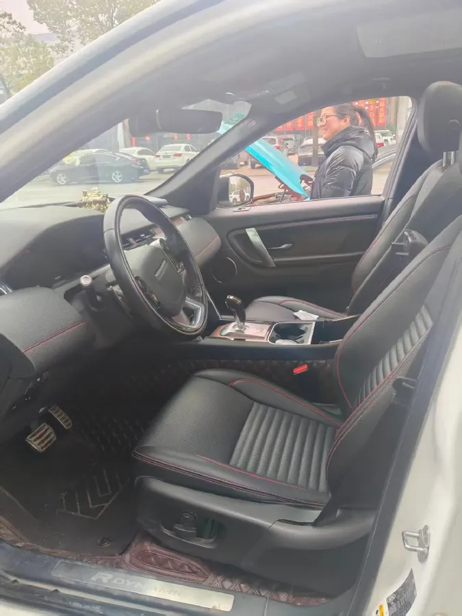 2020 Land Rover Discovery Sport 2.0T 249HP L4 9AT,autocango,china used car exporter,china ev exporter,chinese used car exporter,chinese used ev exporter