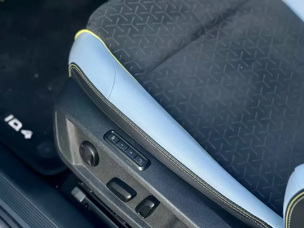 2021 Volkswagen ID.4 X BEV 83.4KWH,autocango,china used car exporter,china ev exporter,chinese used car exporter,chinese used ev exporter