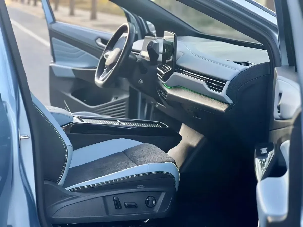 2021 Volkswagen ID.4 X BEV 83.4KWH,autocango,china used car exporter,china ev exporter,chinese used car exporter,chinese used ev exporter