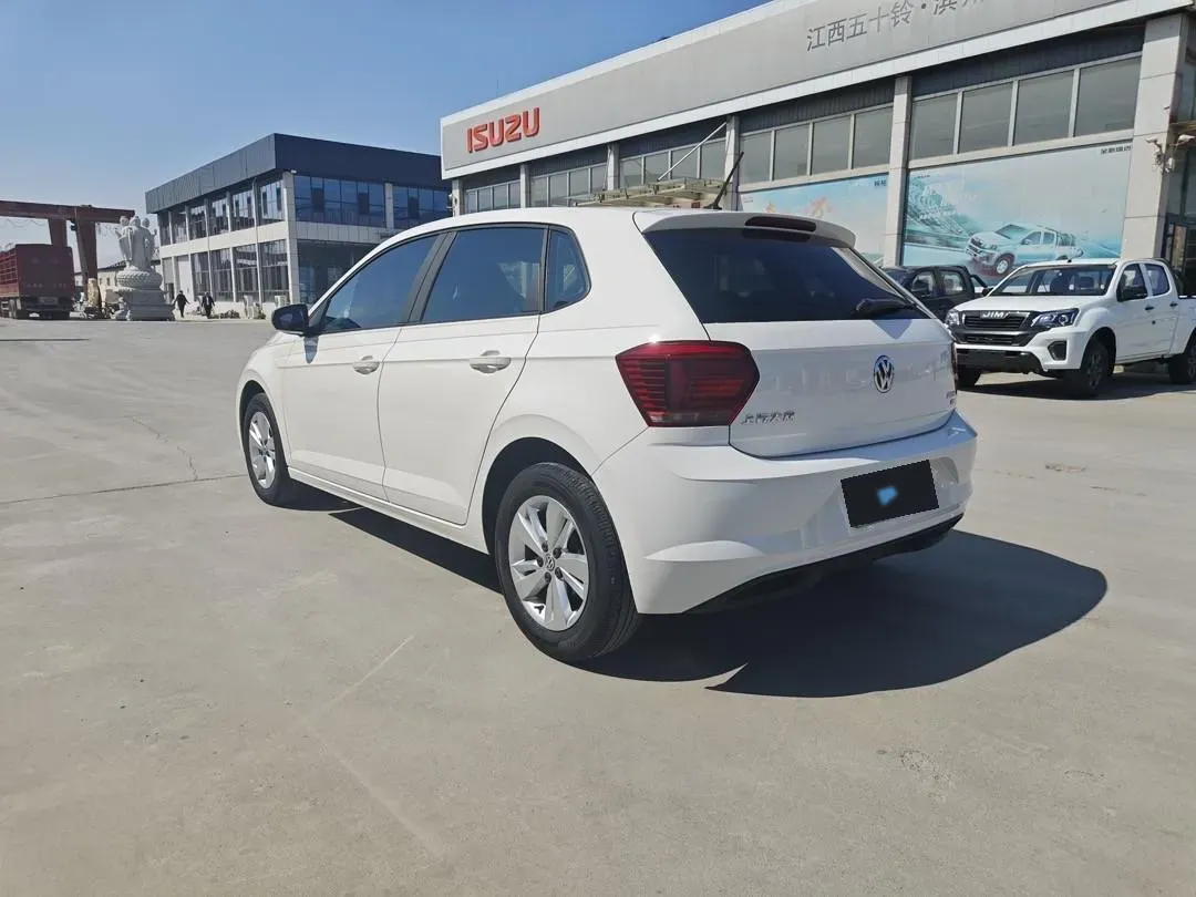 2019 Volkswagen Polo 1.5L 113HP L4 5MT,autocango,china used car exporter,china ev exporter,chinese used car exporter,chinese used ev exporter