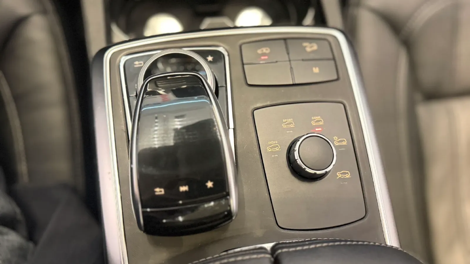 2021 Beijing BJ90 3.0T 333HP V6 9AT,autocango,china used car exporter,china ev exporter,chinese used car exporter,chinese used ev exporter