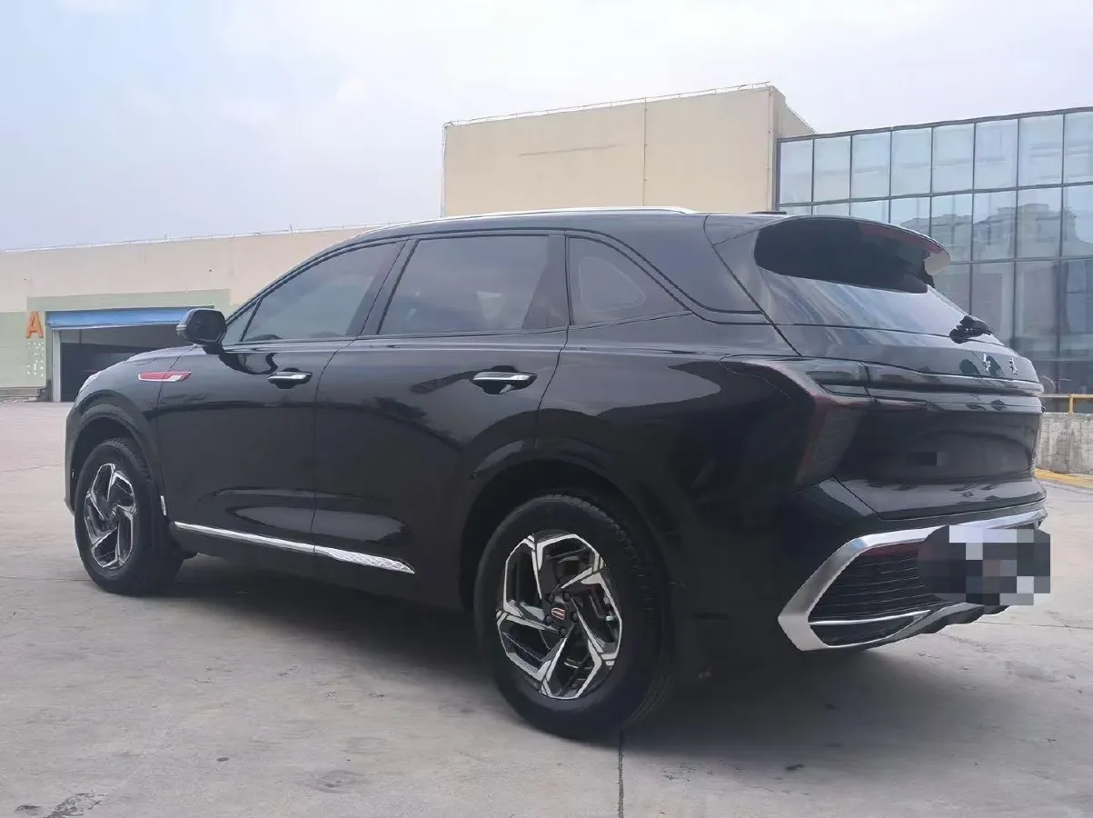 2023 HongQi HS3 1.5T 169HP L4 7DCT,autocango,china used car exporter,china ev exporter,chinese used car exporter,chinese used ev exporter