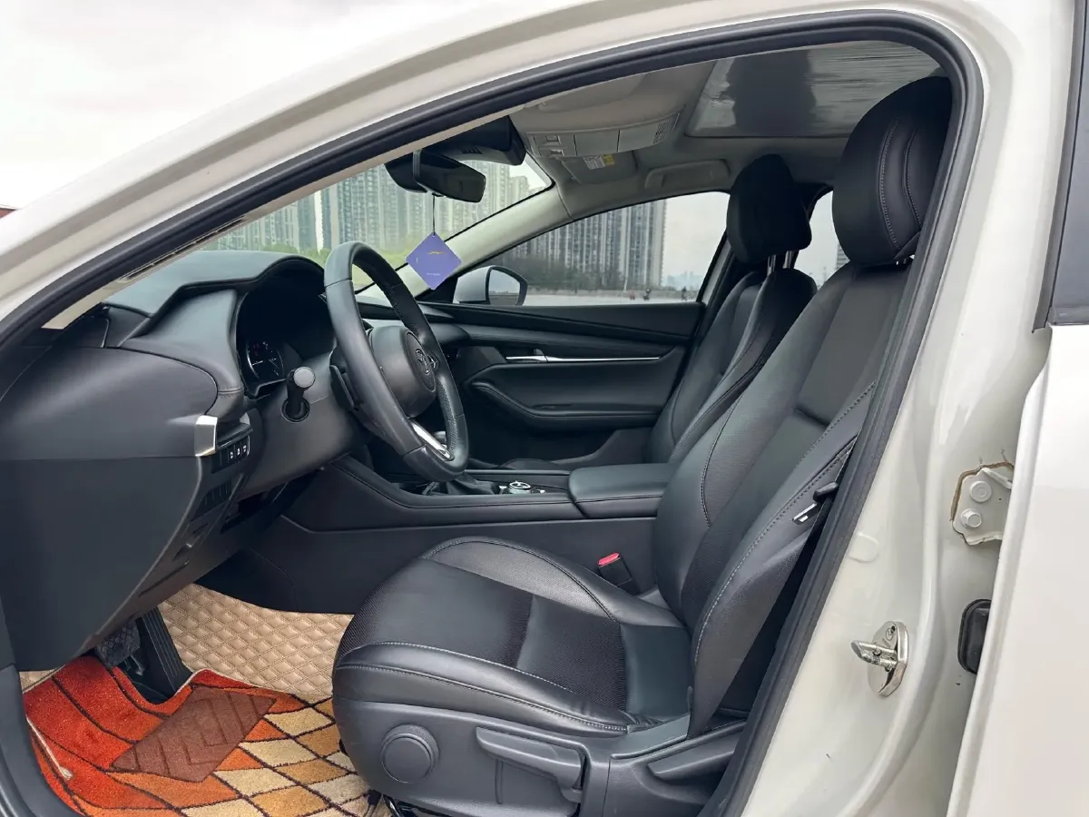 2022 Mazda 3 Axela 2.0L 158HP L4 6AT,autocango,china used car exporter,china ev exporter,chinese used car exporter,chinese used ev exporter