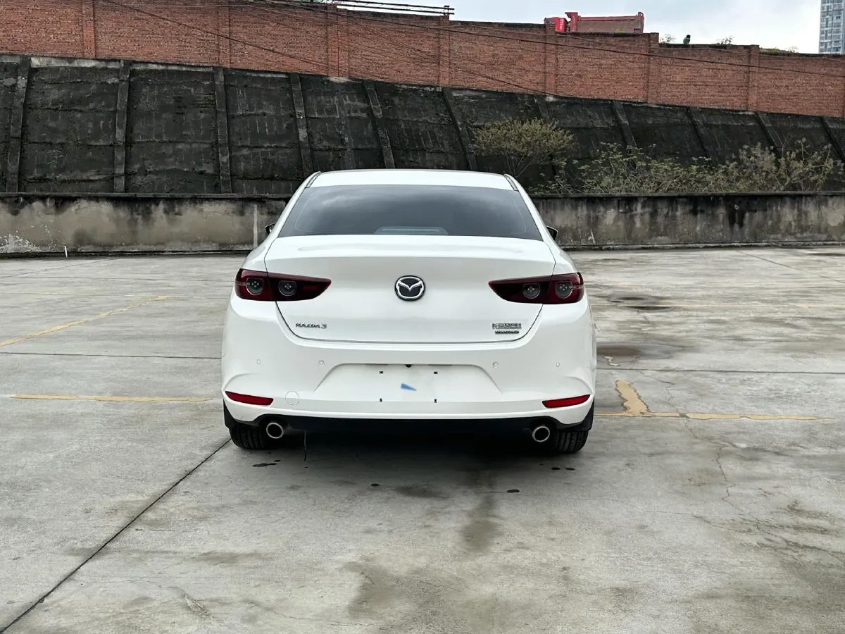 2022 Mazda 3 Axela 2.0L 158HP L4 6AT,autocango,china used car exporter,china ev exporter,chinese used car exporter,chinese used ev exporter