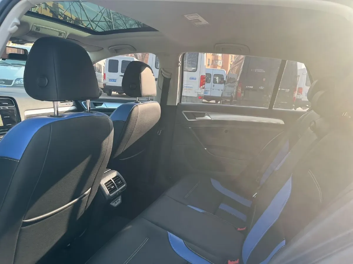 2020 Volkswagen Golf 1.4T 150HP L4 7DCT,autocango,china used car exporter,china ev exporter,chinese used car exporter,chinese used ev exporter