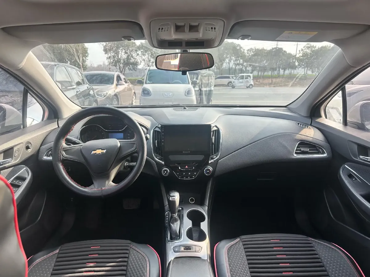 2018 Chevrolet Cruze 1.5L 114HP L4 6AT,autocango,china used car exporter,china ev exporter,chinese used car exporter,chinese used ev exporter