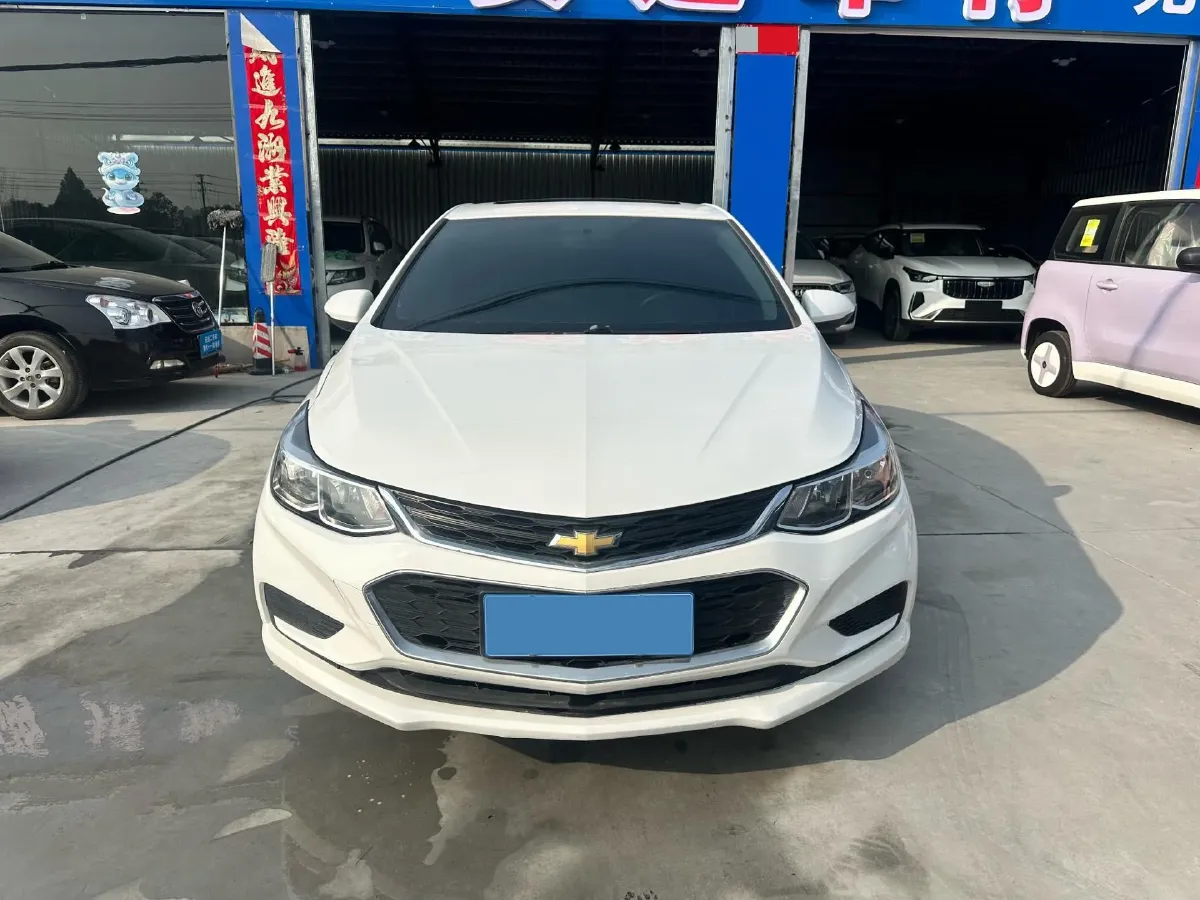 2018 Chevrolet Cruze 1.5L 114HP L4 6AT,autocango,china used car exporter,china ev exporter,chinese used car exporter,chinese used ev exporter