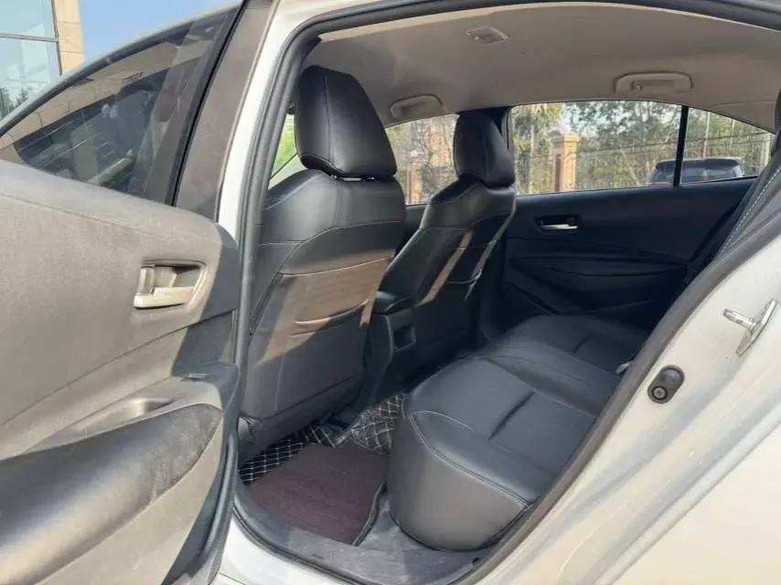 2021 Toyota Corolla 1.2T 116HP L4 CVT,autocango,china used car exporter,china ev exporter,chinese used car exporter,chinese used ev exporter