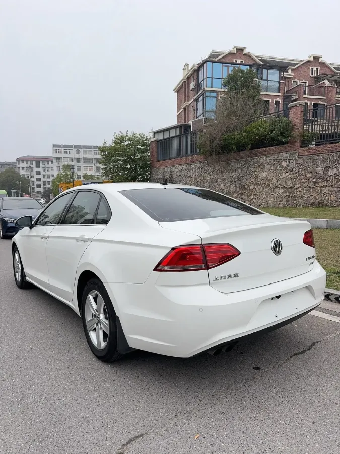 2018 Volkswagen Lamando 1.4T 131HP L4 7DCT,autocango,china used car exporter,china ev exporter,chinese used car exporter,chinese used ev exporter