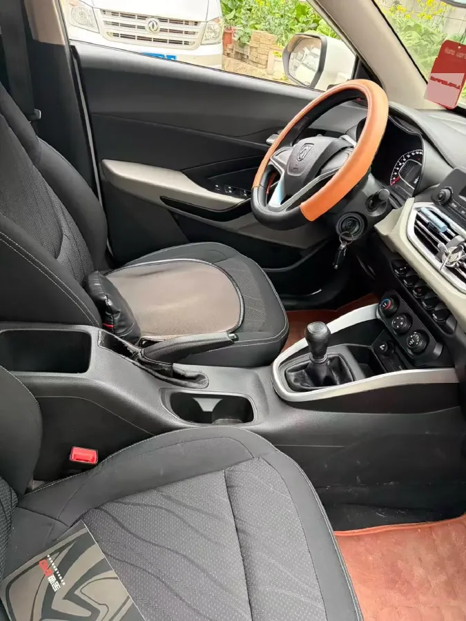 2017 BaoJun 510 1.5L 112HP L4 6MT,autocango,china used car exporter,china ev exporter,chinese used car exporter,chinese used ev exporter