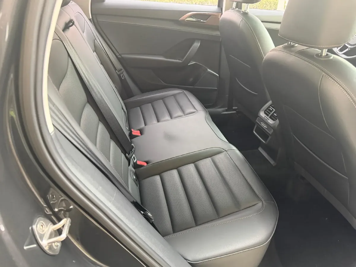 2020 Volkswagen Tharu 1.4T 150HP L4 7DCT,autocango,china used car exporter,china ev exporter,chinese used car exporter,chinese used ev exporter