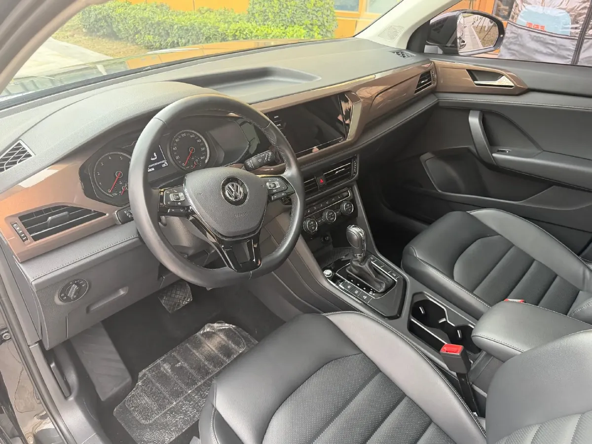 2020 Volkswagen Tharu 1.4T 150HP L4 7DCT,autocango,china used car exporter,china ev exporter,chinese used car exporter,chinese used ev exporter