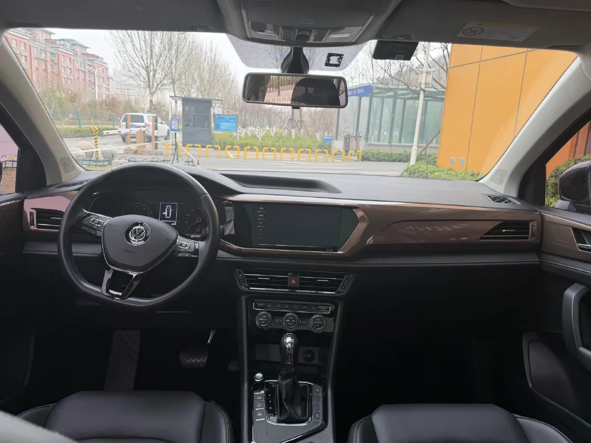 2020 Volkswagen Tharu 1.4T 150HP L4 7DCT,autocango,china used car exporter,china ev exporter,chinese used car exporter,chinese used ev exporter