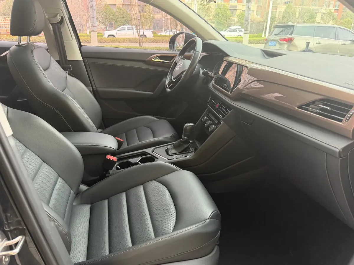 2020 Volkswagen Tharu 1.4T 150HP L4 7DCT,autocango,china used car exporter,china ev exporter,chinese used car exporter,chinese used ev exporter