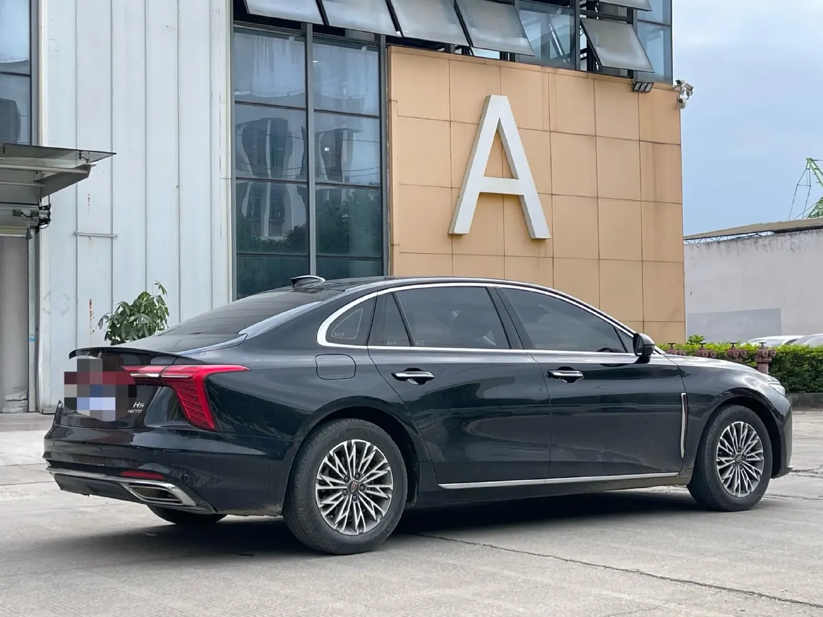 2023 HongQi H5 2.0T 224HP L4 8AT,autocango,china used car exporter,china ev exporter,chinese used car exporter,chinese used ev exporter