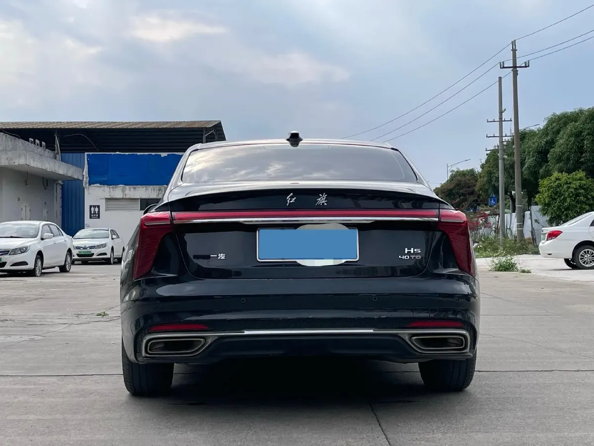 2023 HongQi H5 2.0T 224HP L4 8AT,autocango,china used car exporter,china ev exporter,chinese used car exporter,chinese used ev exporter