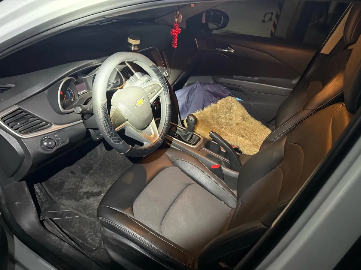 2019 Chevrolet Cavalier 1.5L 113HP L4 6AT,autocango,china used car exporter,china ev exporter,chinese used car exporter,chinese used ev exporter