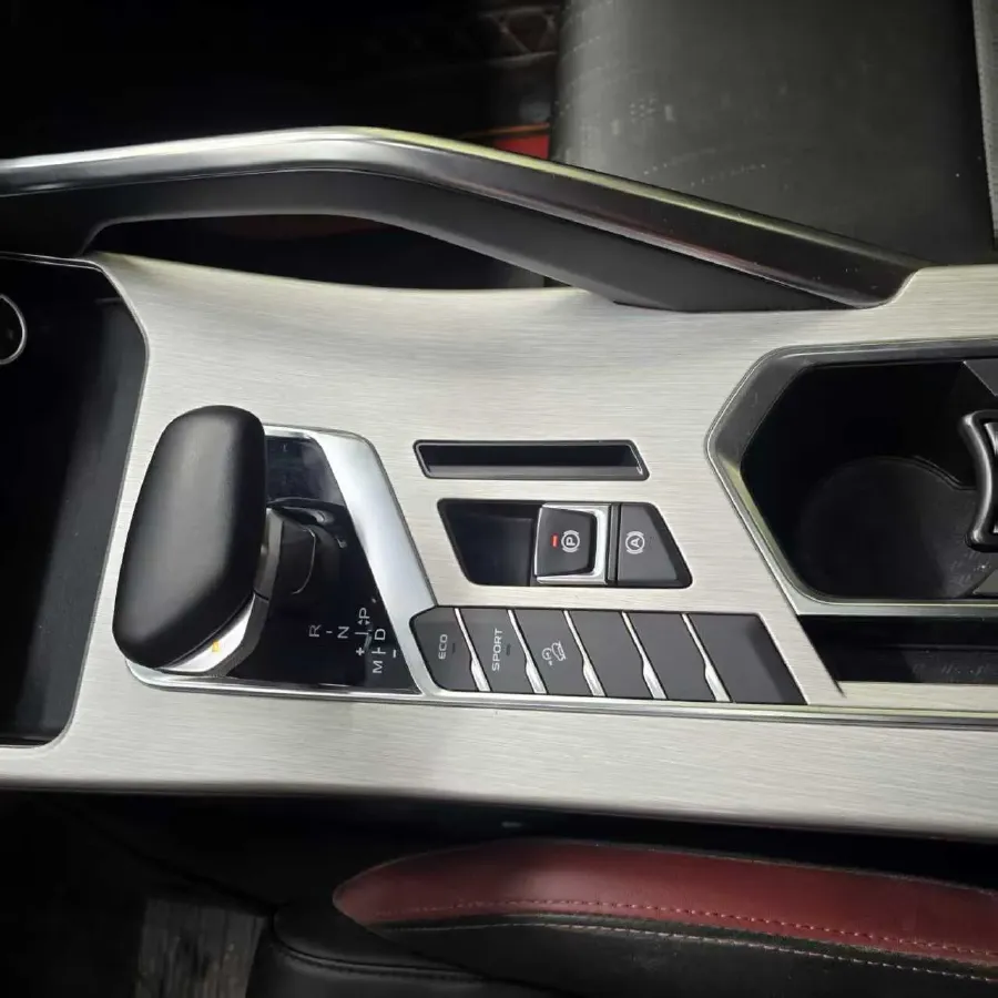 2021 Geely Coolray 1.4T 141HP L4 6DCT,autocango,china used car exporter,china ev exporter,chinese used car exporter,chinese used ev exporter