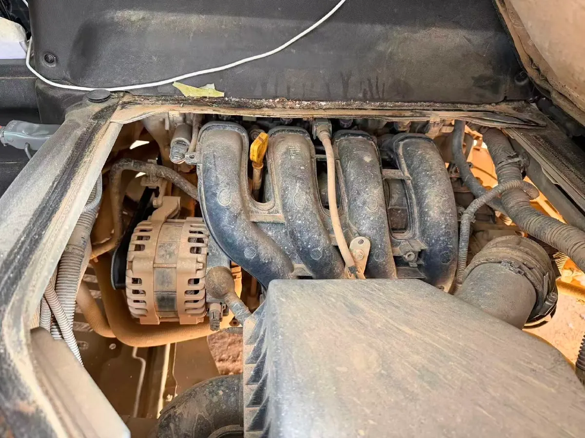 2021 WuLing RongGuang New Truck 1.8L 125HP L4 5MT,autocango,china used car exporter,china ev exporter,chinese used car exporter,chinese used ev exporter