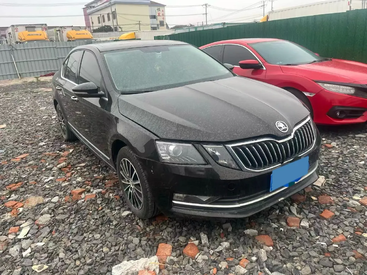 2018 Skoda Octavia 1.6L 110HP L4 6AT,autocango,china used car exporter,china ev exporter,chinese used car exporter,chinese used ev exporter