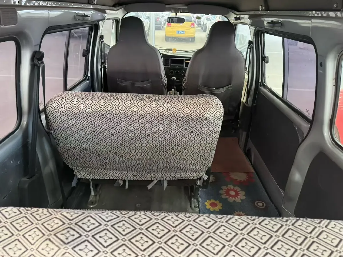 2019 WuLing ZhiGuang 1.2L 82HP L4 5MT,autocango,china used car exporter,china ev exporter,chinese used car exporter,chinese used ev exporter