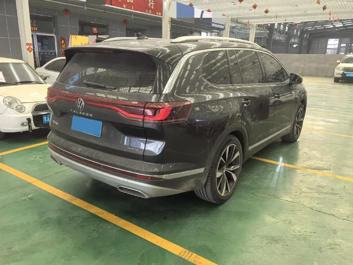 2022 Volkswagen Talagon 2.5T 299HP V6 7DCT,autocango,china used car exporter,china ev exporter,chinese used car exporter,chinese used ev exporter