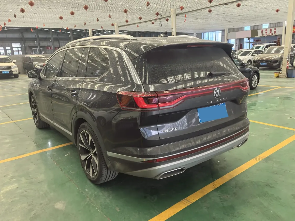 2022 Volkswagen Talagon 2.5T 299HP V6 7DCT,autocango,china used car exporter,china ev exporter,chinese used car exporter,chinese used ev exporter