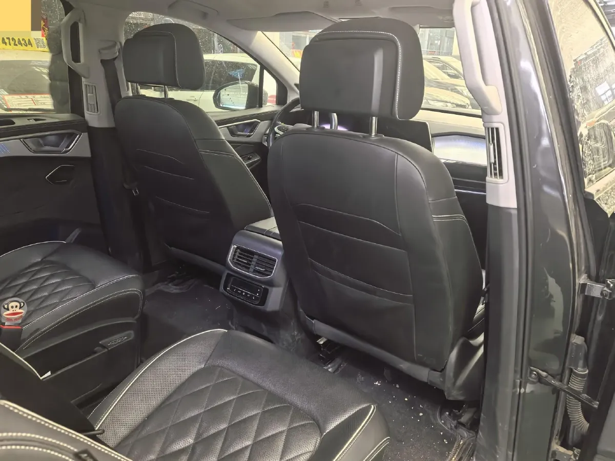 2022 Volkswagen Talagon 2.5T 299HP V6 7DCT,autocango,china used car exporter,china ev exporter,chinese used car exporter,chinese used ev exporter