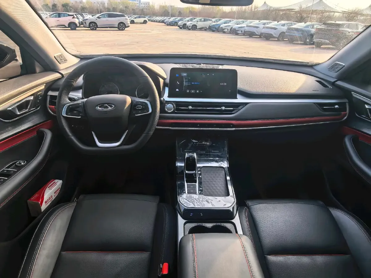 2023 Chery Tiggo 7 1.5T 156HP L4 CVT,autocango,china used car exporter,china ev exporter,chinese used car exporter,chinese used ev exporter