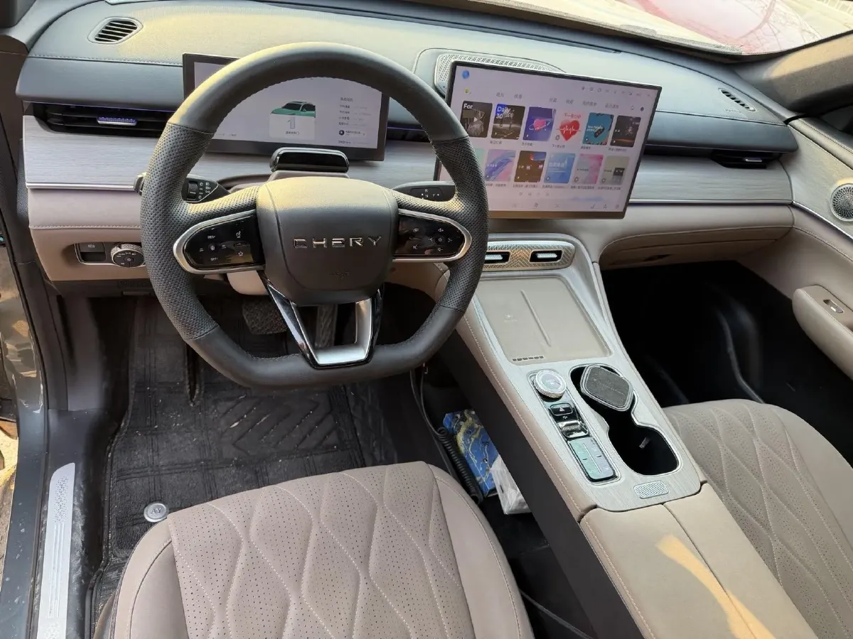 2025 Chery Tiggo 8 1.5T 156HP L4 6DCT,autocango,china used car exporter,china ev exporter,chinese used car exporter,chinese used ev exporter