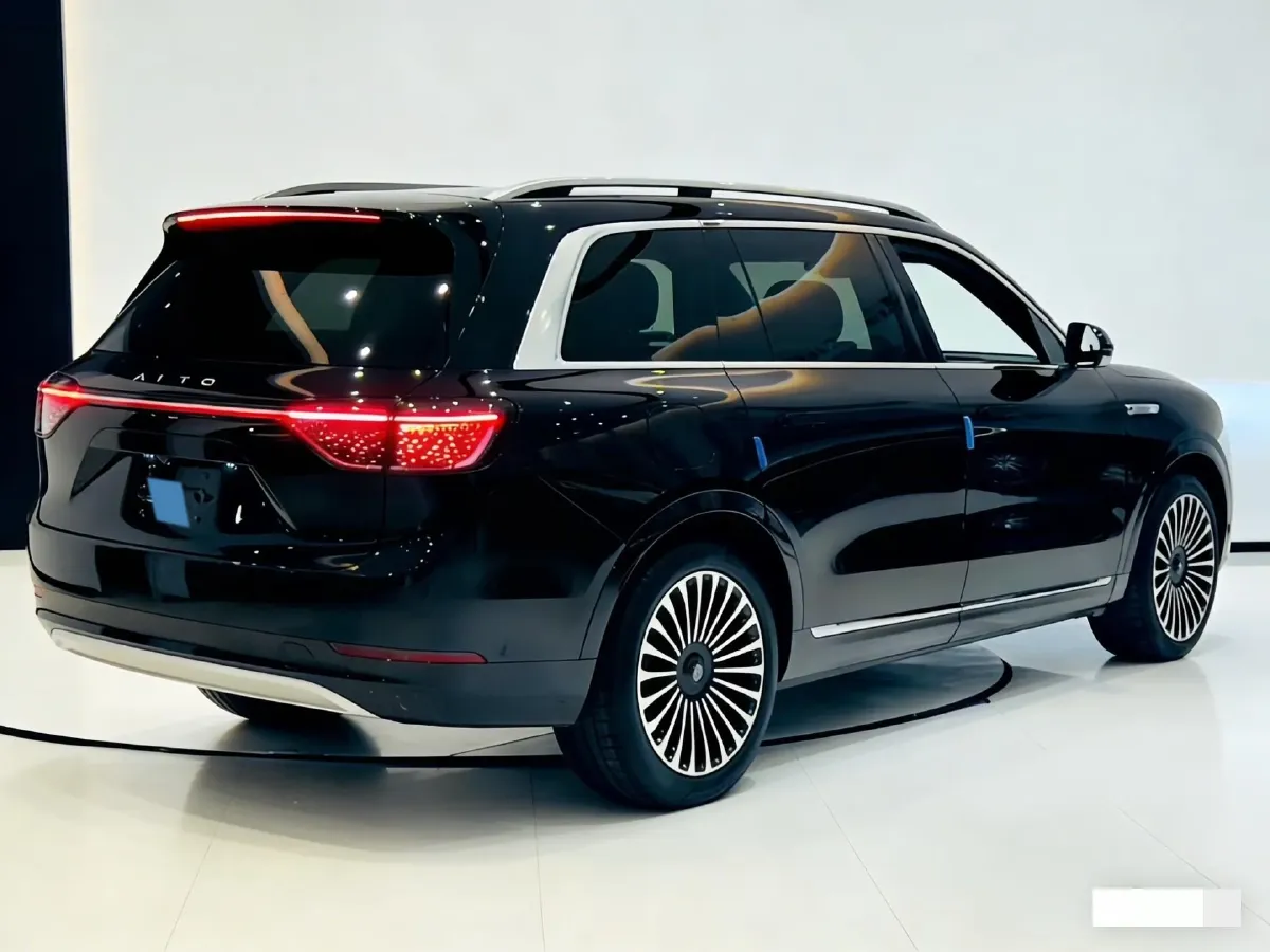 2024 AITO AITO M9 1.5T 152HP L4 REEV 42KWH,autocango,china used car exporter,china ev exporter,chinese used car exporter,chinese used ev exporter