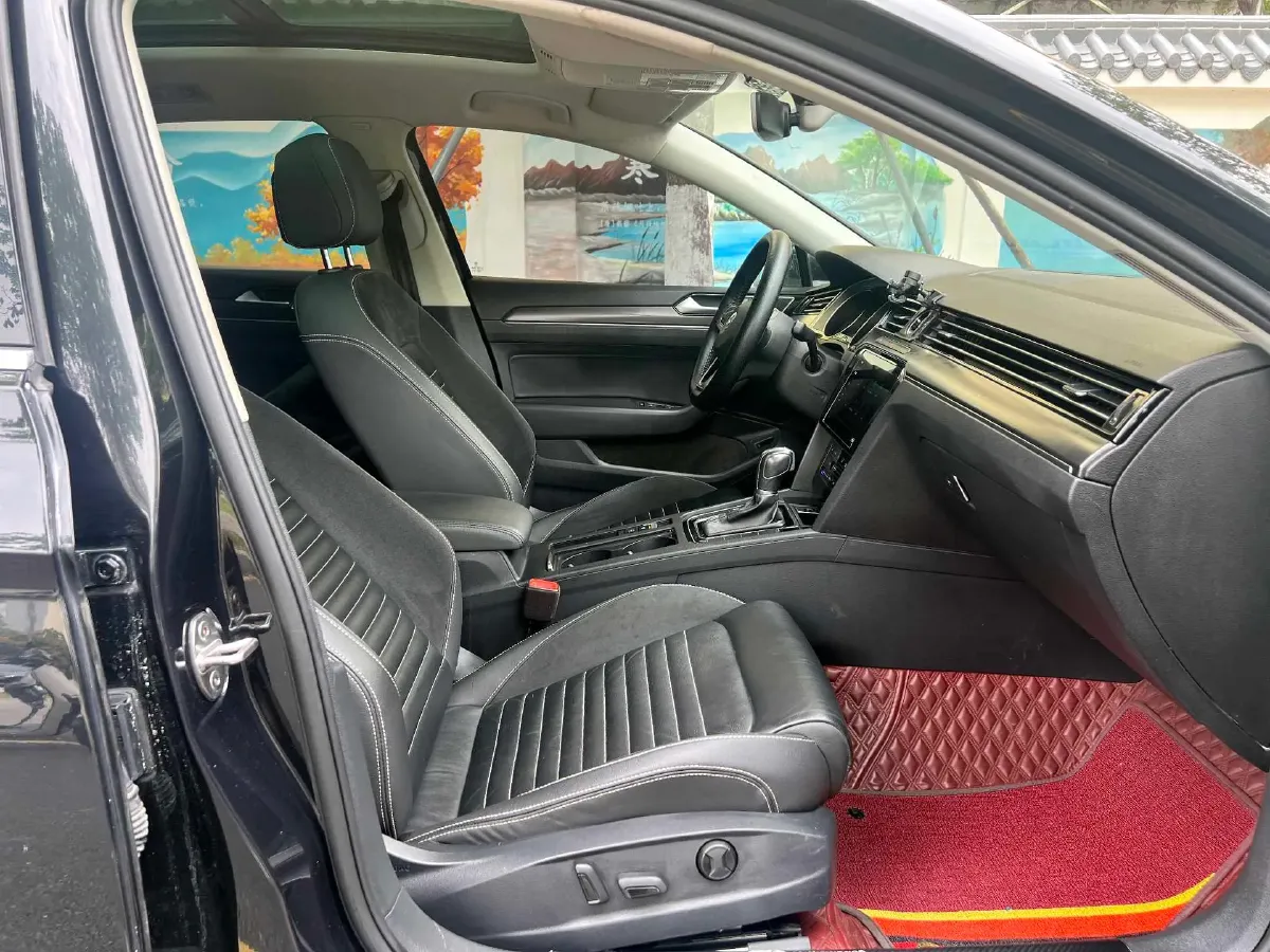 2020 Volkswagen Magotan 2.0T 186HP L4 7DCT,autocango,china used car exporter,china ev exporter,chinese used car exporter,chinese used ev exporter